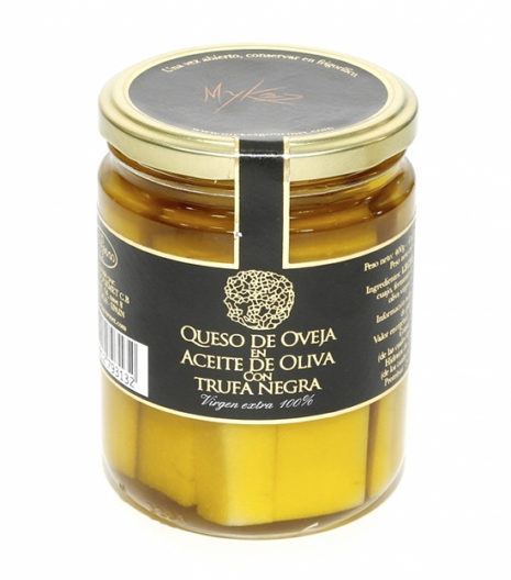QUESO DE OVEJA EN ACEITE DE OLIVA CON TRUFA NEGRA en la favorita. tipicos quesos en salamanca. comprar quesos en salamanca